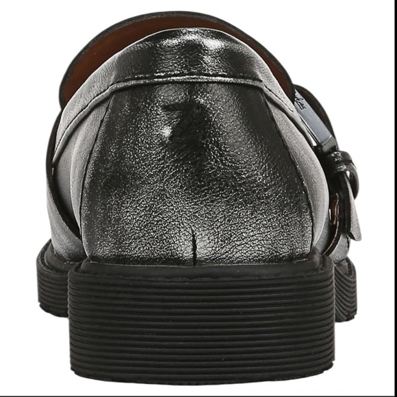 NWT Women’s Zodiac Renee Buckle Round Toe Chunky Y2K Loafer Sz 8 Black/Silver - Picture 8 of 9